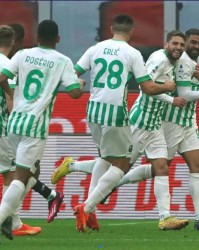  麦迪逊远射建功诺丁汉森林爆冷战胜西汉姆联