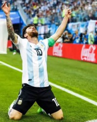  弗赖堡小将破门创纪录，成德甲最年轻进球球员  